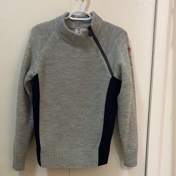 Moncler Other - MONCLER SWEATER Men's Gray and Black Sweater Size M